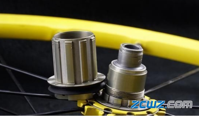 自行车轮组及轴承保养,安全拆卸过程