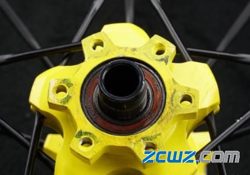 自行车轮组及轴承保养,安全拆卸过程