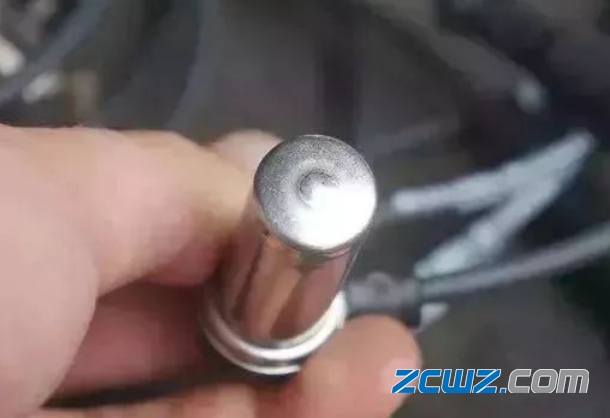 轴承黄油太多，ABS传感器故障不断