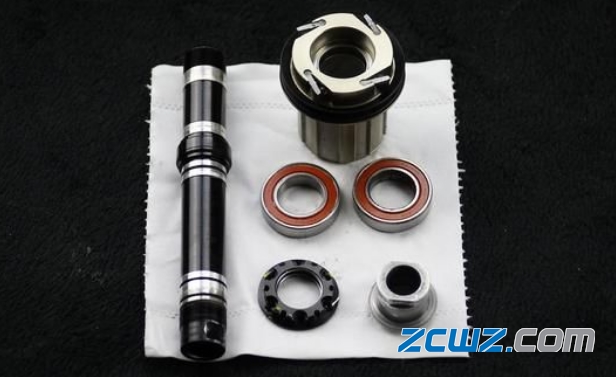 自行车轮组及轴承保养,安全拆卸过程