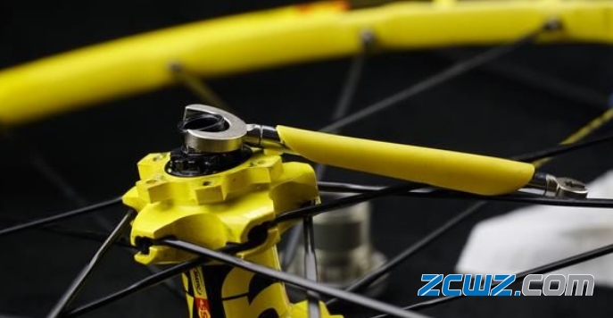 自行车轮组及轴承保养,安全拆卸过程