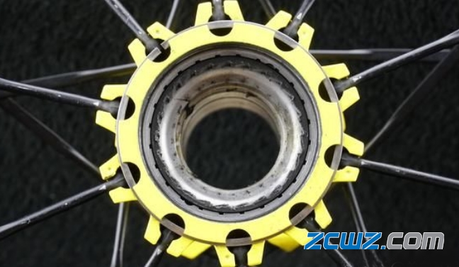 自行车轮组及轴承保养,安全拆卸过程